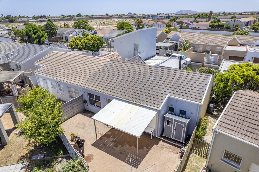 3 Bedroom Property for Sale in Table View Western Cape